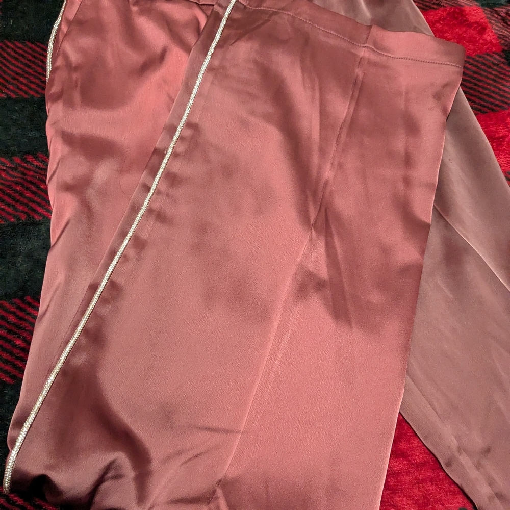Pants - Picture 5 of 8
